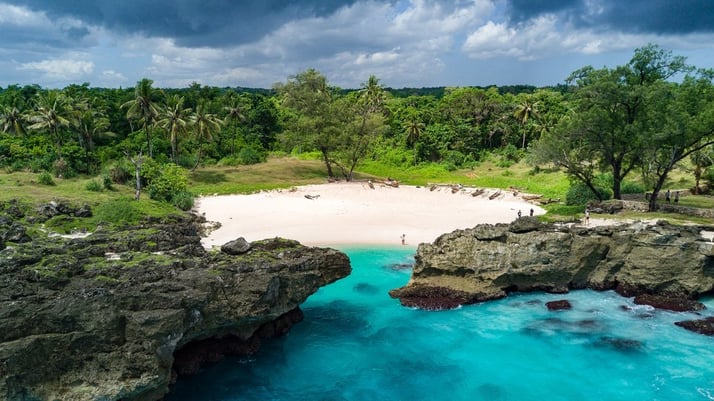 indonesia-sumba-secluded